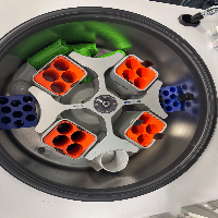 Eppendorf 5810 R Refrigerated Centrifuge image 0